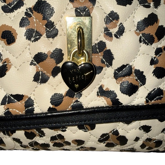 Betsey Johnson Animal Print Crossbody Bag with Gold Chain - Picture 4 of 14